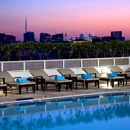 คราวน์ พลาซา ดูไบ เดรา Hotel สิ่งอำนวยความสะดวก รูปภาพ Rooftop pool at the W Hollywood