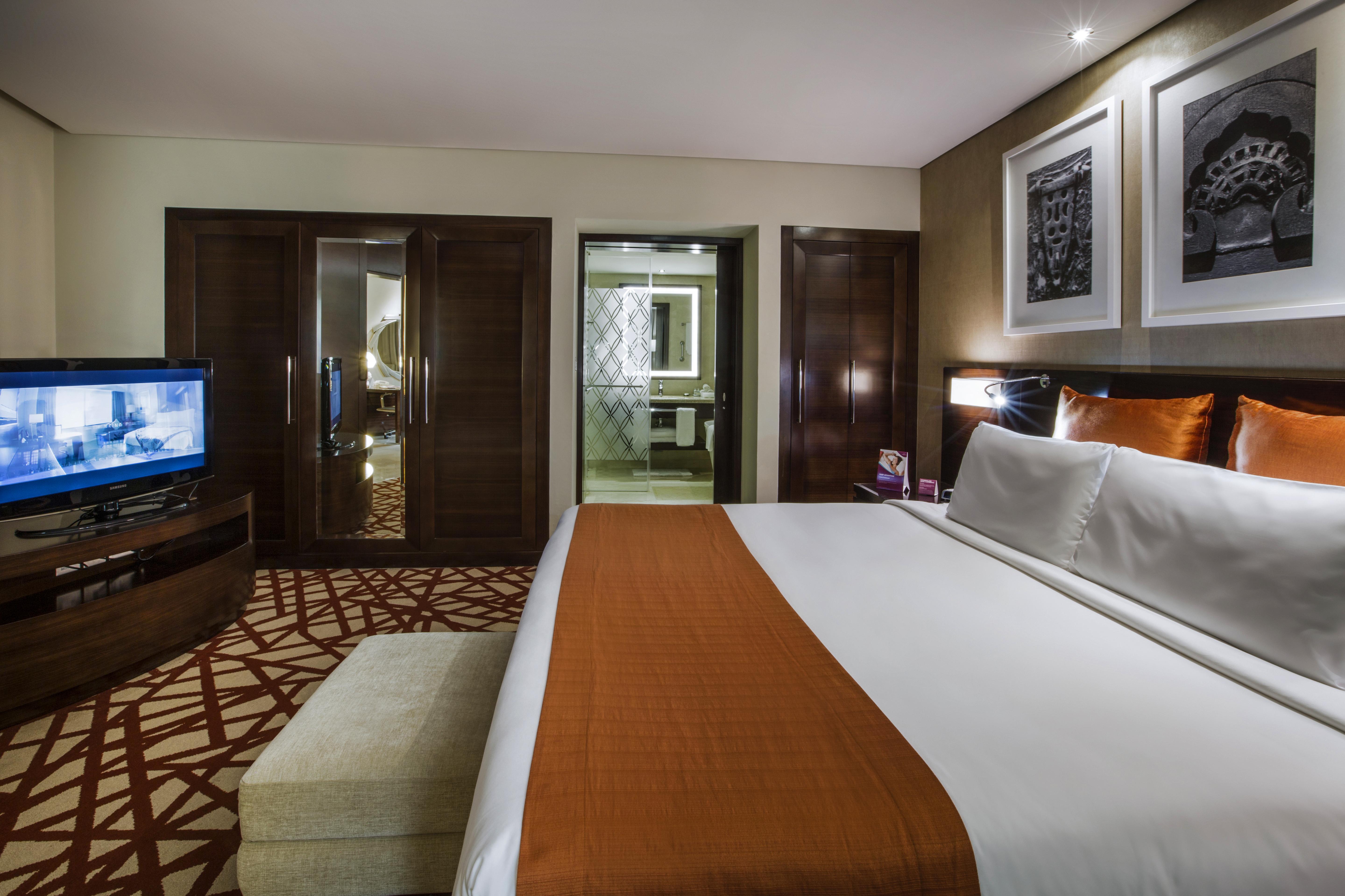 คราวน์ พลาซา ดูไบ เดรา Hotel ภายนอก รูปภาพ Deluxe room